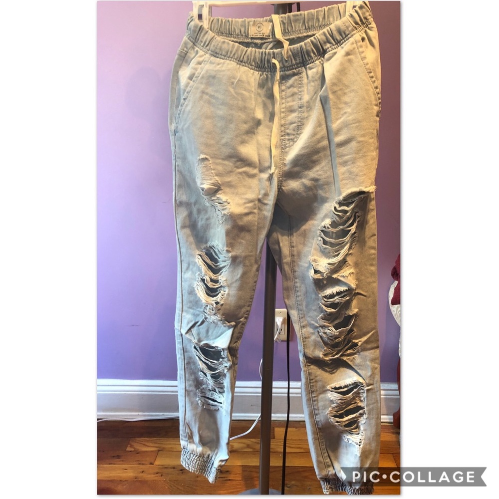 Jean sweats